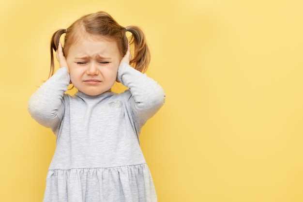 Причины боли в ушах у ребенка