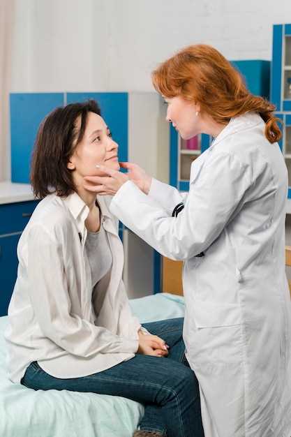 Болезненное уплотнение за ухом: симптомы, причины и лечение