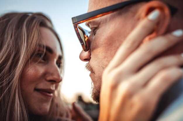 Как встретить парня на улице: 5 секретов успешного знакомства