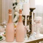 Оригинальное украшение бутылки шампанского на свадьбу: идеи и советы