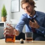 Парацетамол: правила приема для взрослых и последствия при совместном приеме с алкоголем