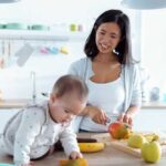 Питание кормящей мамы в первый месяц после родов: правила и советы для здорового ребенка