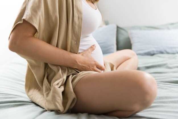 Почему болит пупок при беременности в третьем триместре