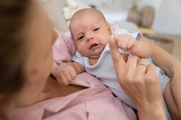 Почему новорожденные беспокойны и вздрагивают: причины и рекомендации