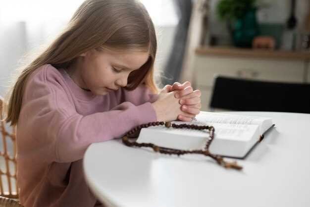 Православная молитва при крещении детей: основные слова и тексты молитвы
