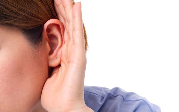 Снижение или потеря слуха