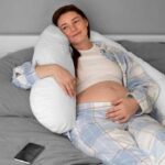 Сон на животе при беременности: преимущества и рекомендации